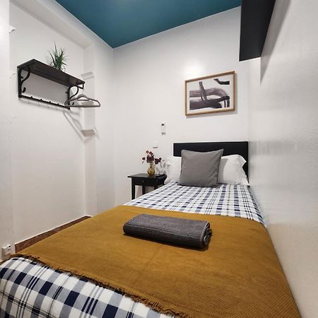 M-A Catrachos Rooms Madryt Zewnętrze zdjęcie