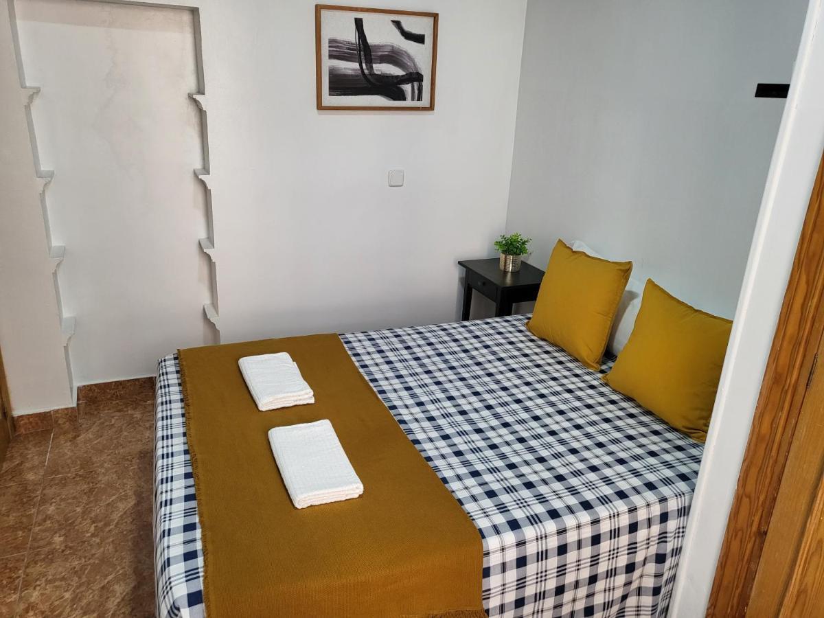 M-A Catrachos Rooms Madryt Zewnętrze zdjęcie