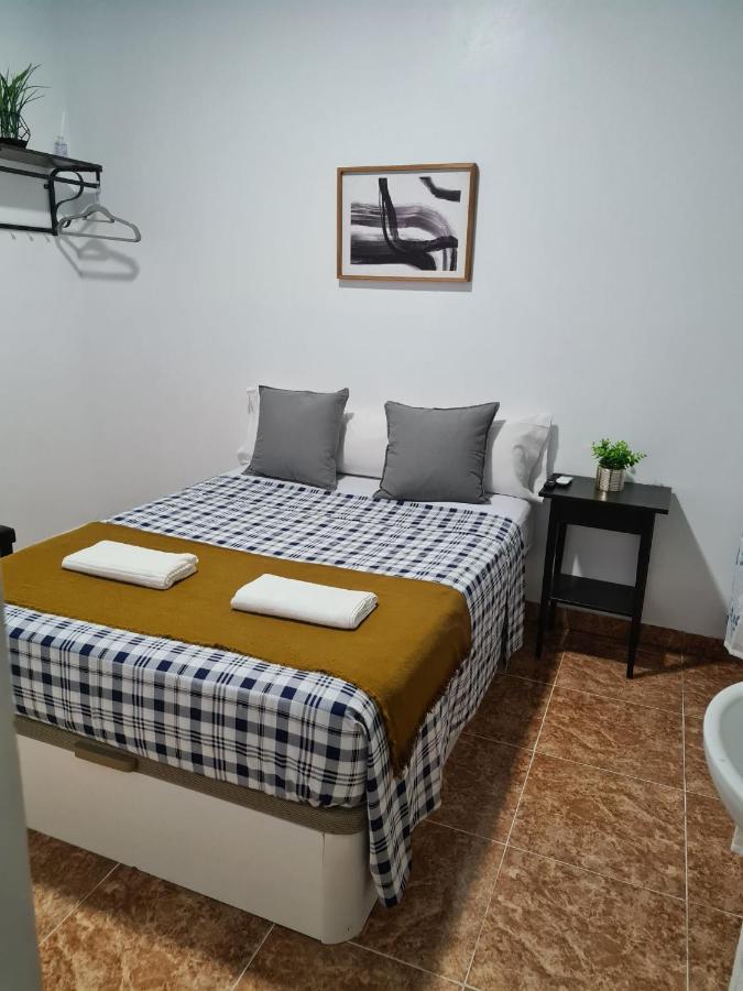 M-A Catrachos Rooms Madryt Zewnętrze zdjęcie