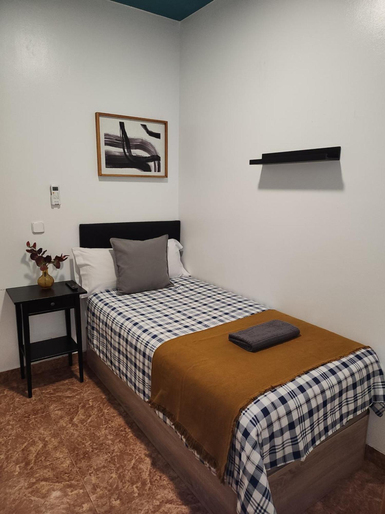 M-A Catrachos Rooms Madryt Zewnętrze zdjęcie